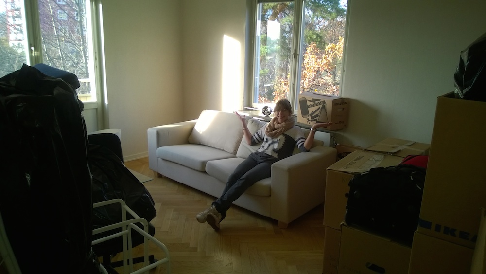 New appartment in Stockholm! Malin in an ocean of moving boxes